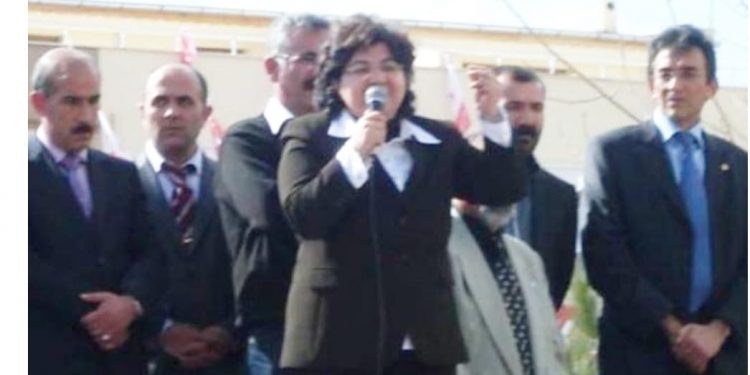 AKKUŞ’UN EŞİ SEÇİM ÖNÜ AK PARTİDEN İSTİFA ETMİŞ