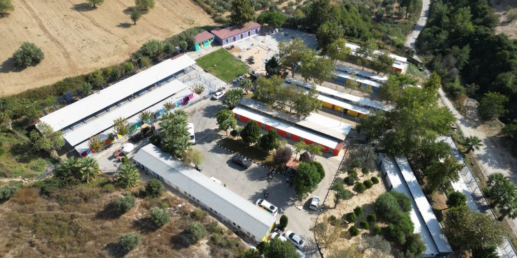 ÜNLÜ HAYVANSEVERLERDEN EVCİL HAYVAN REHABİLİTASYON MERKEZİ’NE TAM NOT