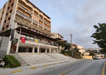 Kuşadası’ndaki Mal Sahipleri Arasında Hukuksal Savaş Anlaşmazlığı Başladı.