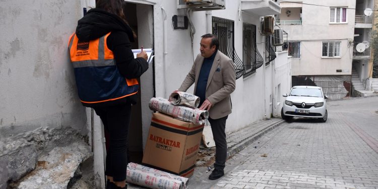KUŞADASI BELEDİYESİ’NDEN SOĞUK KIŞ GÜNLERİNDE YUVALARI ISITAN YARDIM