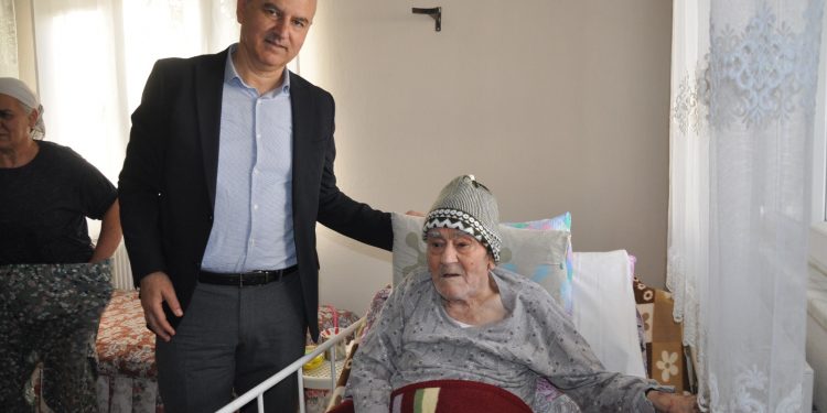 BAŞKAN KIVRAK’TAN ÇİNE’NİN GEÇMİŞİNE VEFA ÖRNEĞİ