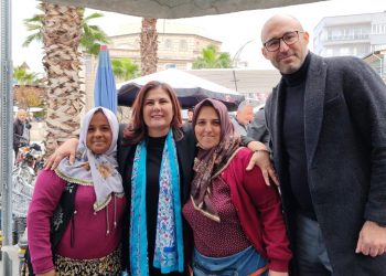 AŞKAN ÇERÇİOĞLU GERMENCİK PAZARI’NDA VATANDAŞLARLA BİR ARAYA GELDİ