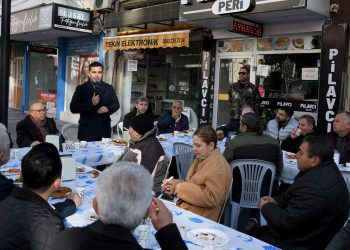 KAHRAMANLAR CADDESİ ESNAFINDAN BAŞKAN ÖMER GÜNEL’E TAM DESTEK
