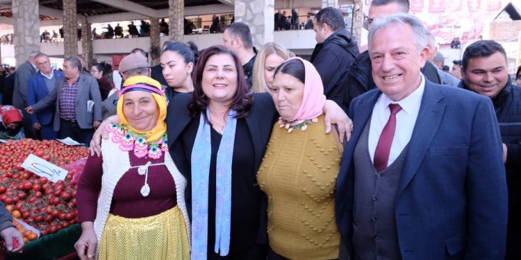 KARACASU ÇERÇİOĞLU’NU COŞKUYLA KARŞILADI