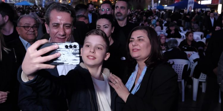 AYDINLILAR AYDIN BÜYÜKŞEHİR BELEDİYESİ’NİN İFTAR SOFRALARINDA BULUŞUYOR