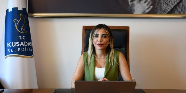KUŞADASI BELEDİYE BAŞKAN VEKİLİ GÜLDEN AKBULUT’TAN 30 AĞUSTOS MESAJI