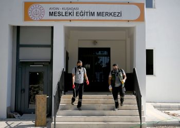 KUŞADASI BELEDİYESİ OKULLARI YENİ EĞİTİM ÖĞRETİM YILINA HAZIRLIYOR