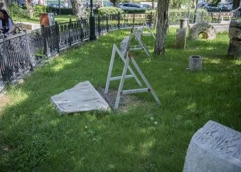 VANDALLARIN SON HEDEFİ ARKEOLOJİK ESERLER OLDU