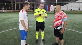 KUŞADASI KAYMAKAMLIĞI CUMHURİYET KUPASI KURUMLARARASI HALI SAHA FUTBOL TURNUVASI BAŞLADI