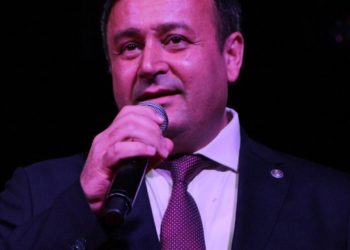 BAŞKAN YARDIMCISI SEYFİ SEYHAN SUVARİ: “MİZANSENİ HAZIR YENİ KUMPASIN OYUNCULARI BELLİ OLDU”