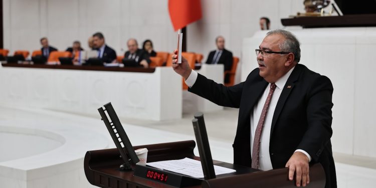 CHP’li Bülbül, Aydın’da satışa çıkarılan 36 arsayı gündeme getirdi