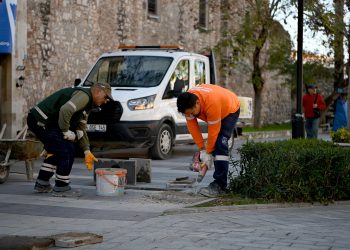 KUŞADASI BELEDİYESİ KENTİ TURİZM SEZONUNA HAZIRLIYOR