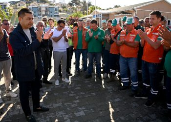 BAŞKAN ÖMER GÜNEL’DEN EMEKÇİ PERSONELİNE TEŞEKKÜR ZİYARETİ