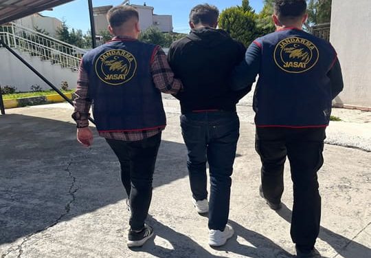 Jandarma Gözaltına Alınan 2.393 Kişiyle Aydın’da Suçlulara Nefes Aldırılmıyor!