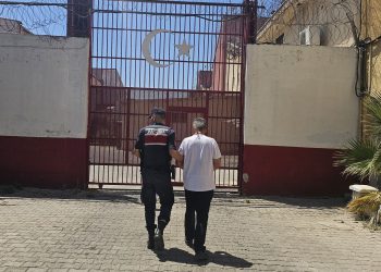 Terör Suçundan Aranan Hükümlü Efeler’de Yakalandı