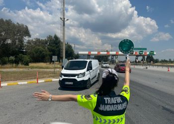 Germencik’te Uyuşturucu ve Bıçak Ele Geçirildi