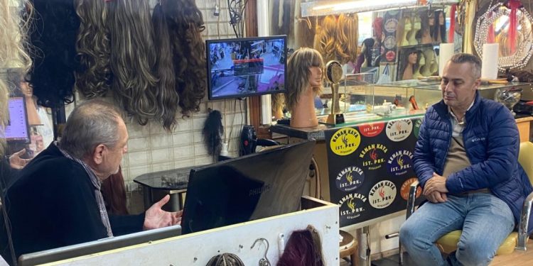 BAŞKAN ADAYI GÖKHAN KARAMAN’DAN “İSTANBUL PERUK” KENAN KAYA’YA ZİYARET