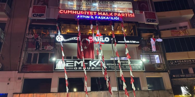 Aydın’da Bayrak Krizi Tırmanıyor: CHP’den Açık Rest
